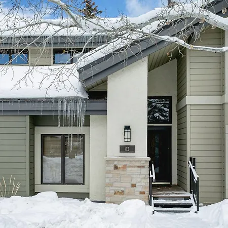 82 Ridgepoint Townhomes-2